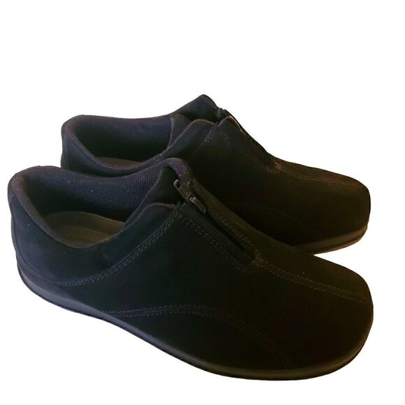 Easy Spirit Black Leather Zip Up Shoes, Woman's Zip Up Shoes - Picture 1 of 4